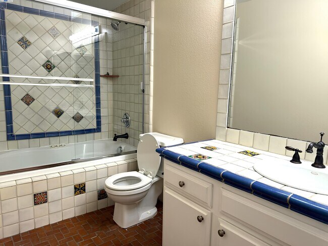 Foto del edificio - 7221 Sleepy Creek Dr