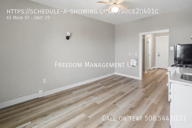 Building Photo - 65 Main St