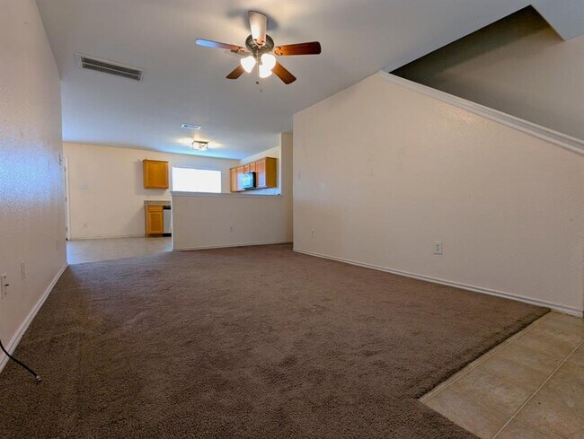 Building Photo - 2315 Shady Birch Dr