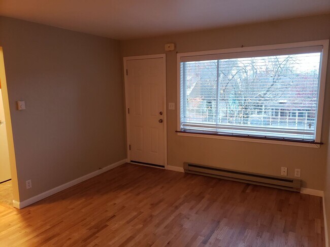 Foto del edificio - Fremont - Small Building - 1BR Top Floor C...