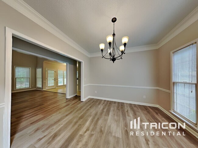 Foto del edificio - 115 Redspire Ln