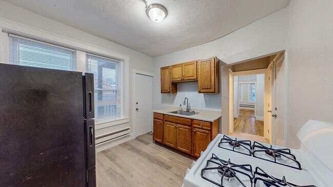 Foto del edificio - 12 American Legion Hwy