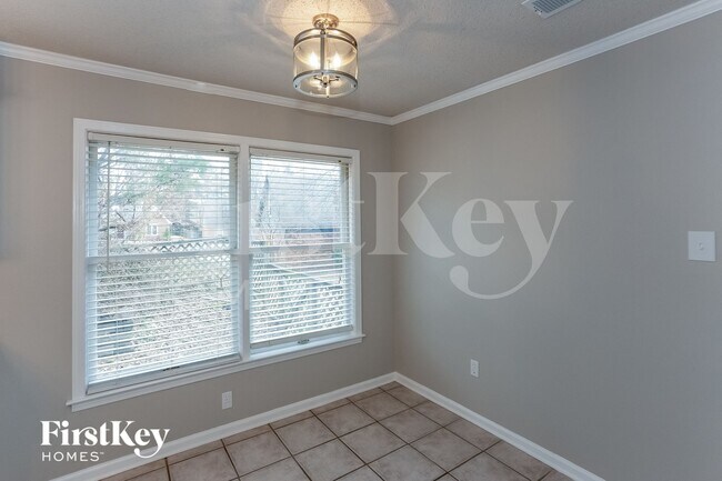 Foto del edificio - 8870 Cherrywood Cove