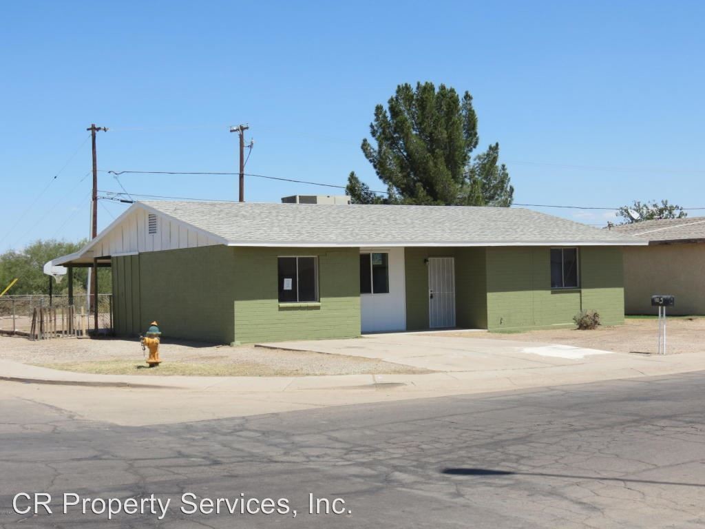 Primary Photo - 4 br, 1 bath House - 1102 E. Bisnaga St.