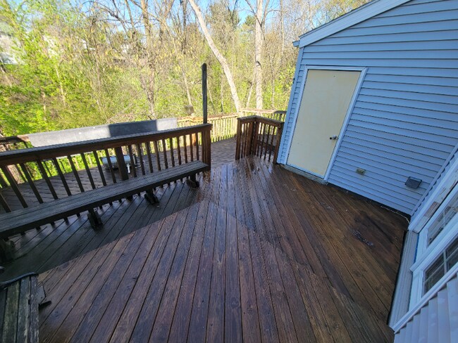 Building Photo - 1072 W Foxcroft Dr