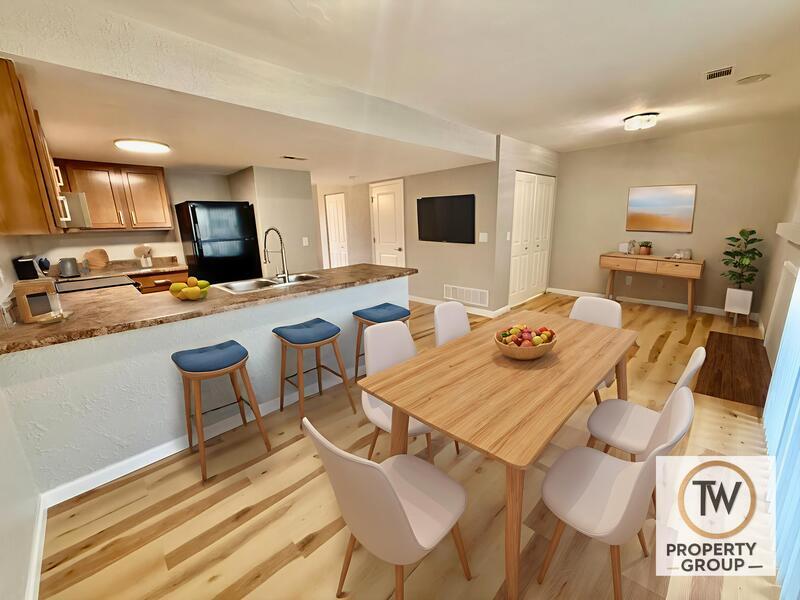 Photo - 204 W Wesley Dr