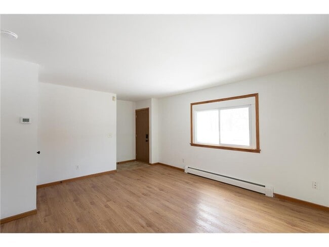 Building Photo - 6412 Xenium Ln N