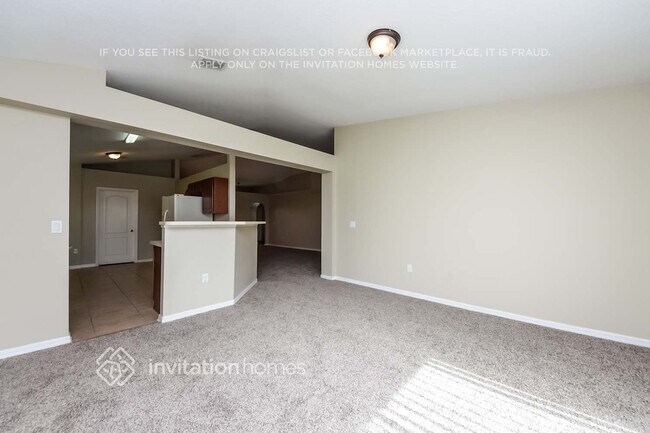 Building Photo - 5541 Silver Thistle Ln