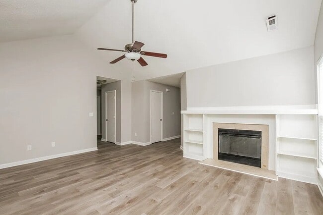 Building Photo - 8809 Little Hampton Pl