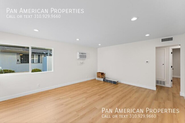 Foto del edificio - 16566 Alliance Ave