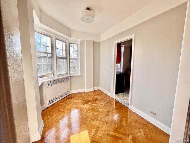 Foto del edificio - 45 Popham Rd