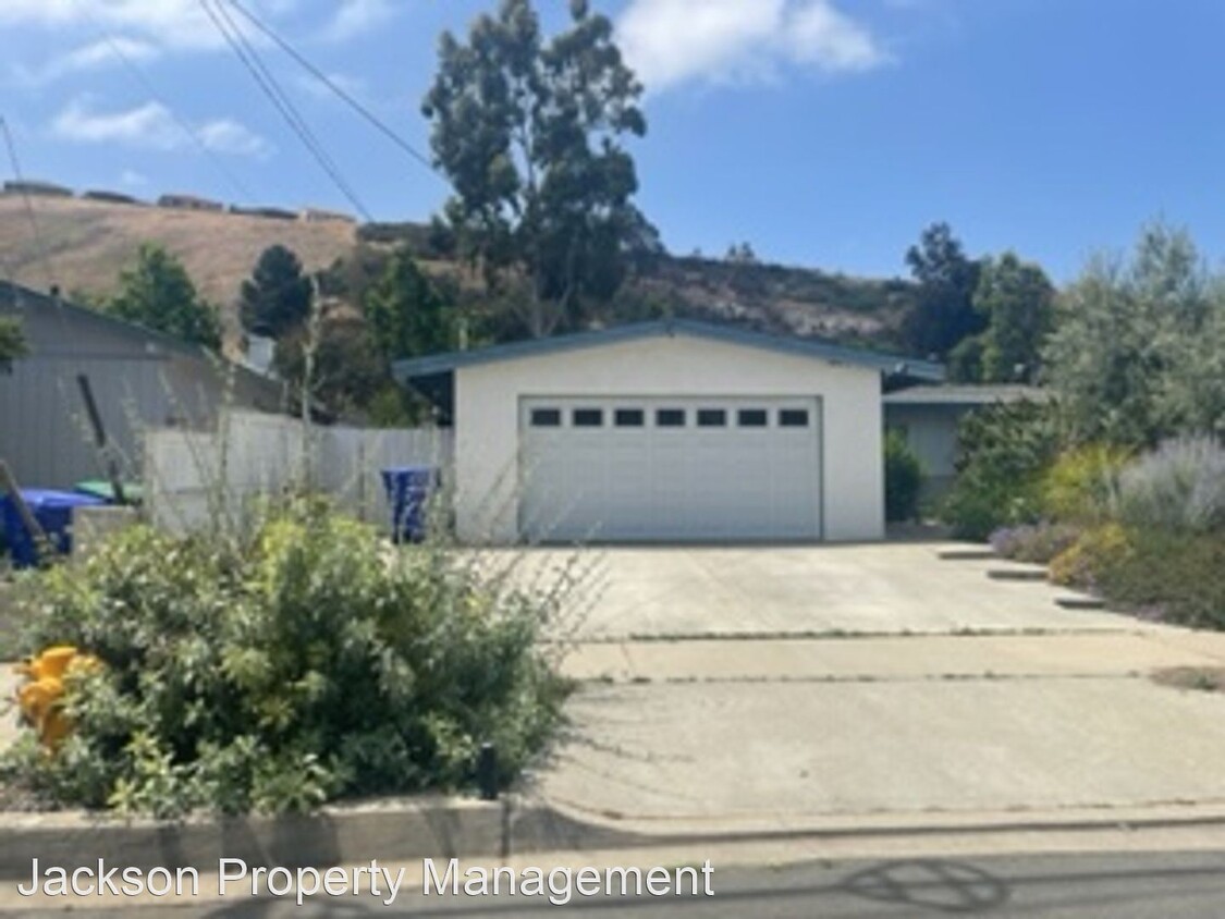 Primary Photo - 3 br, 2 bath House - 3353 Las Vegas Dr