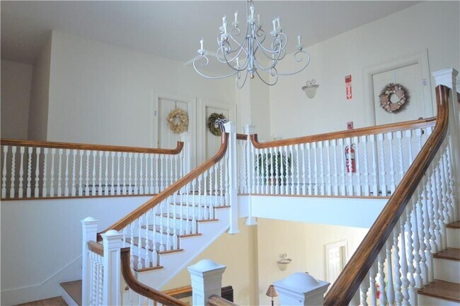 Foto del edificio - 398 Wolcott Ave
