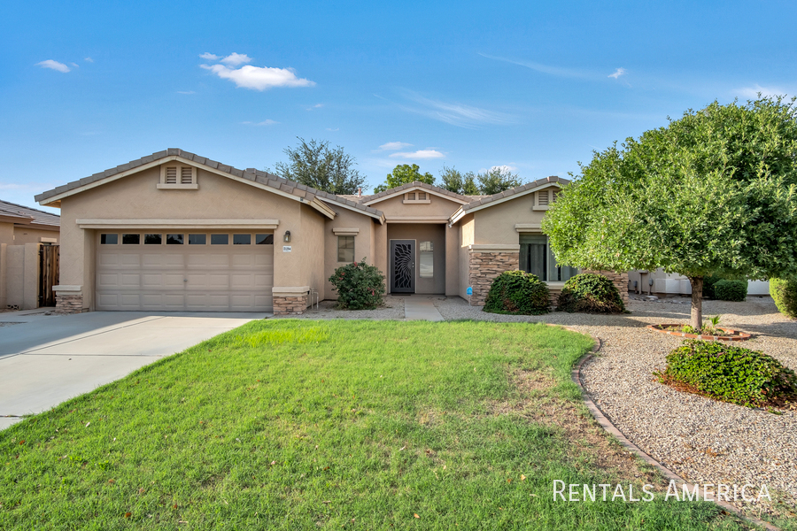 Foto principal - 21284 E Bonanza Way