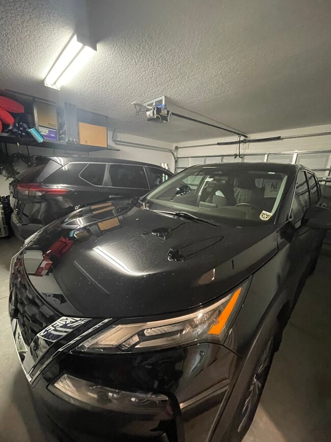 Building Photo - 17044 Yellow Pine St