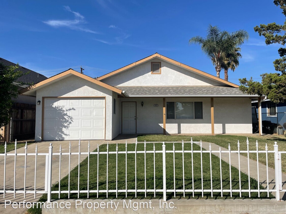 3 br, 3 bath House - 1631 5th St. Photo