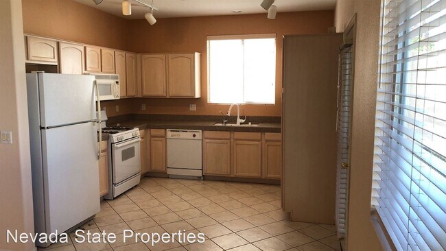 Building Photo - 4 br, 3 bath House - 1120 Kabuki Avenue