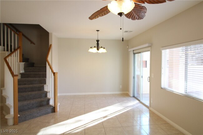 Foto del edificio - 1077 Slate Crossing Ln
