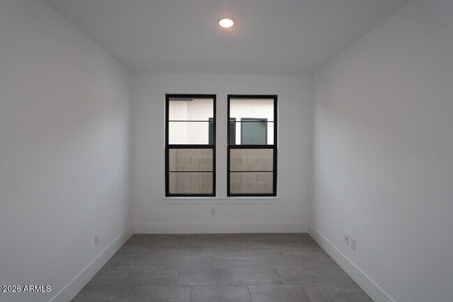 Foto del edificio - 4147 S Springs Dr