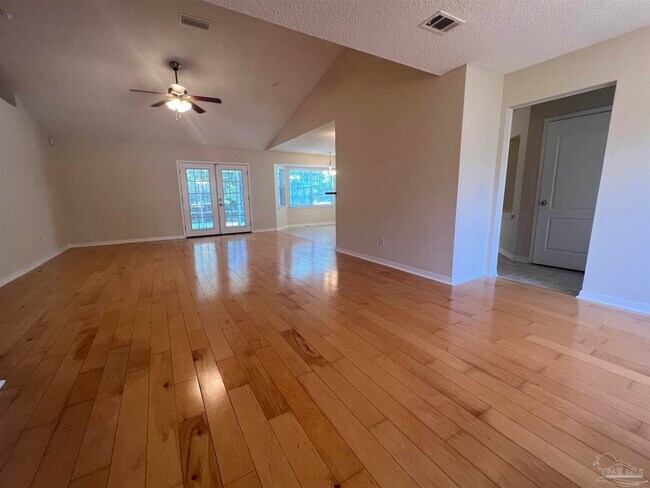 Foto del edificio - 5964 Ashton Woods Cir