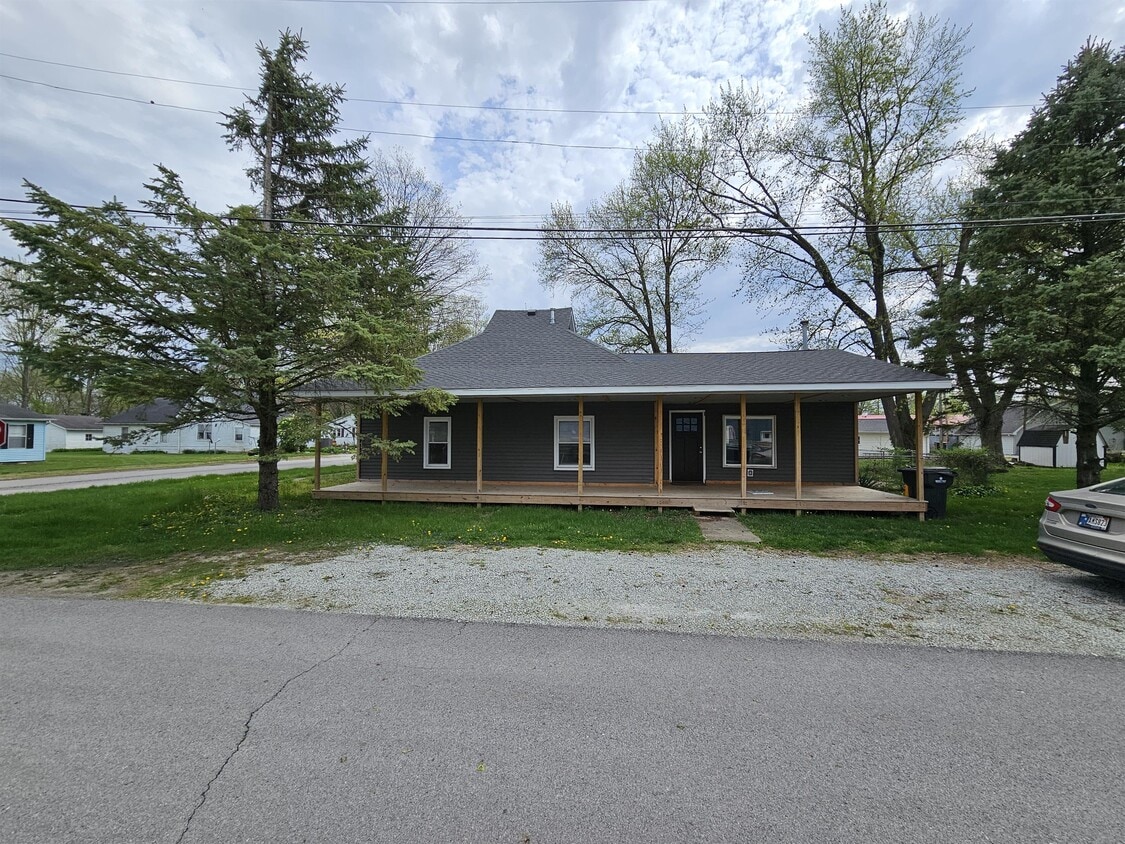 Primary Photo - 535 Central Ave