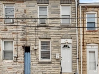 Building Photo - 317 S Duncan St