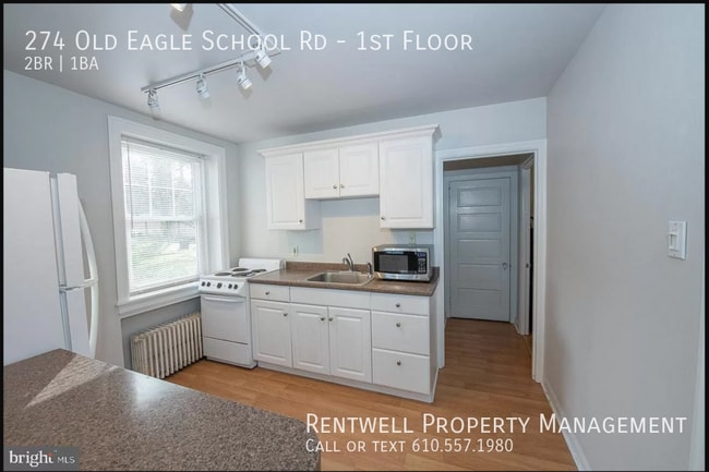 Building Photo - 2BR 1BA First floor  Duplex Apartment_Mont...