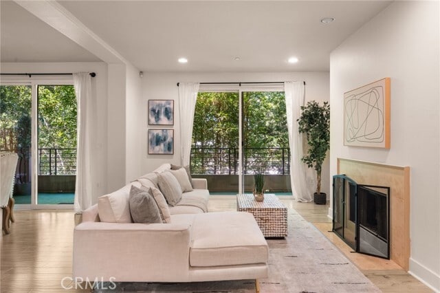 Building Photo - 11115 Acama St