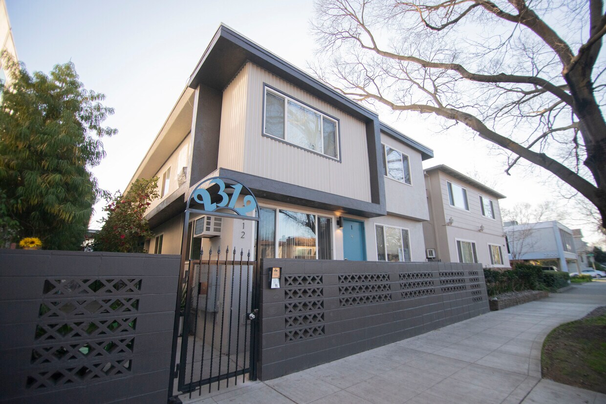 Primary Photo - 2312 P St