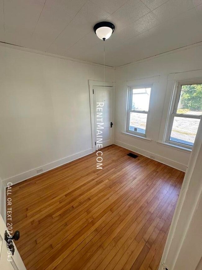 Building Photo - 178 Pearl St