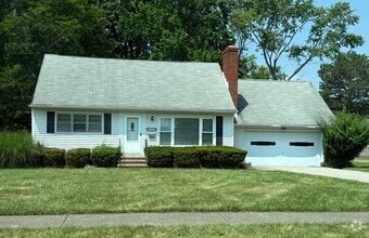 Building Photo - 2194 Hawkins Rd