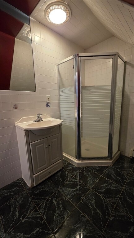 Foto del edificio - 547 Talbot Ave