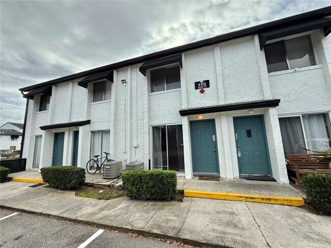 Foto del edificio - 4113 S Semoran Blvd