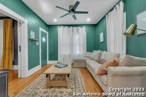 Foto del edificio - 503 E Whittier St