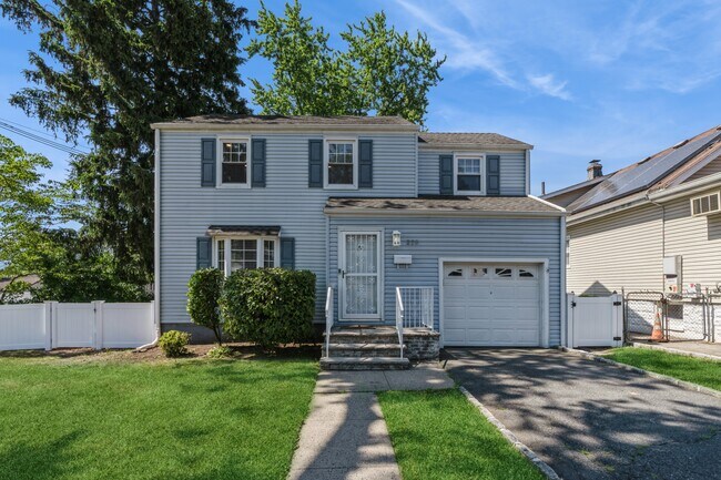 Foto del edificio - 223 Baldwin St