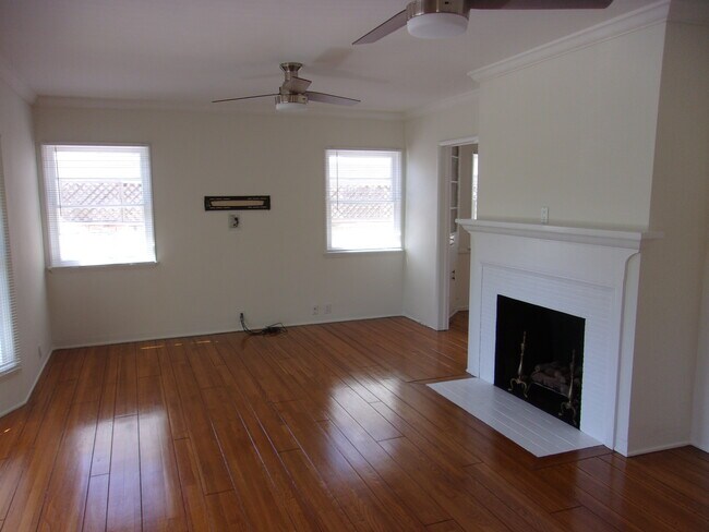 Building Photo - 767 Hartzell St