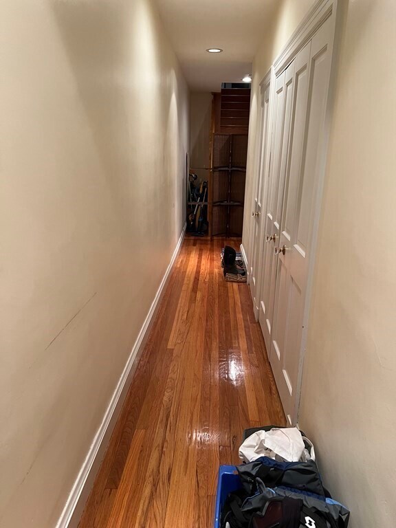 Building Photo - 40 Linnaean St