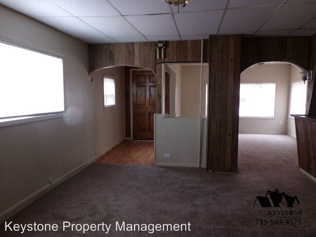 Building Photo - 1437 Cypress St
