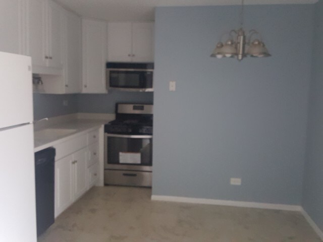 Building Photo - 2556 Waterbury Dr