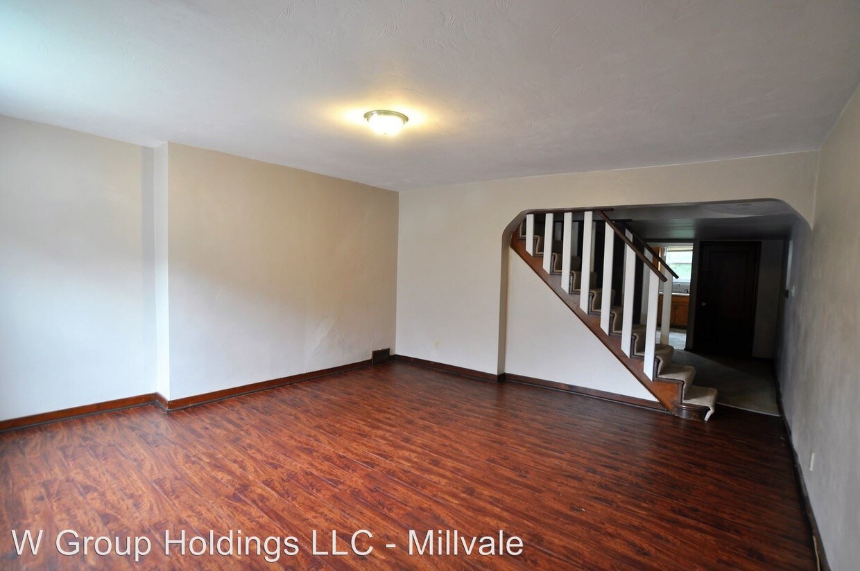Primary Photo - 2 br, 1 bath House - 45 High St