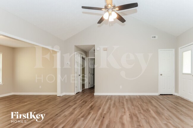 Foto del edificio - 290 Willow Shoals Dr