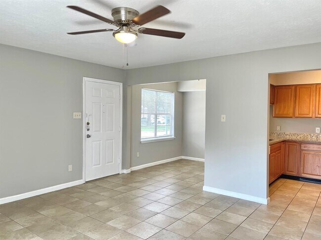 Building Photo - 1803 Briarcreek Blvd