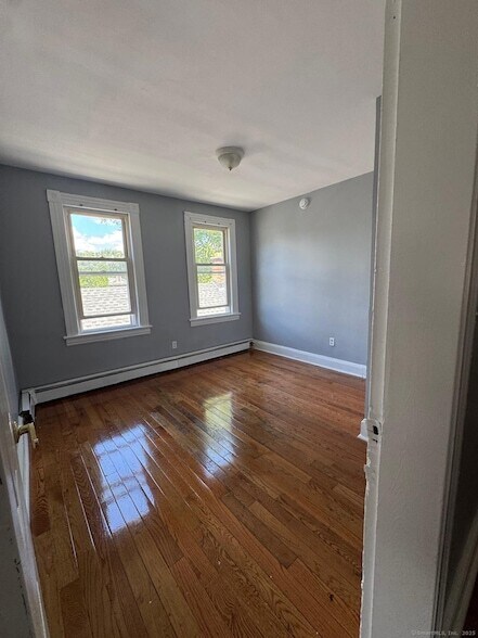 Building Photo - 1018 Hancock Ave