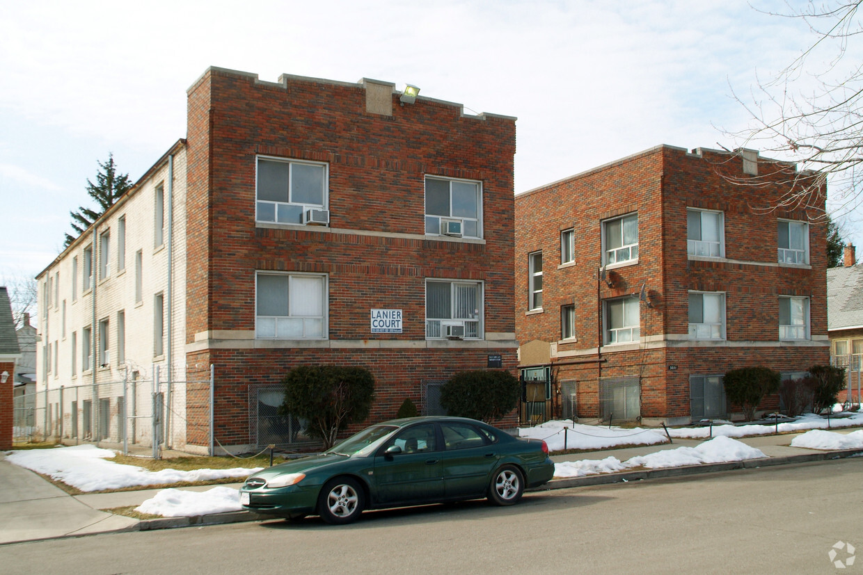 Primary Photo - Lanier Court Apartments