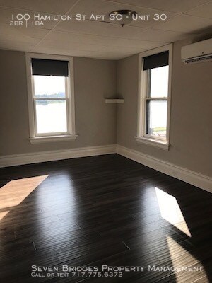 Foto del edificio - 100 Hamilton St