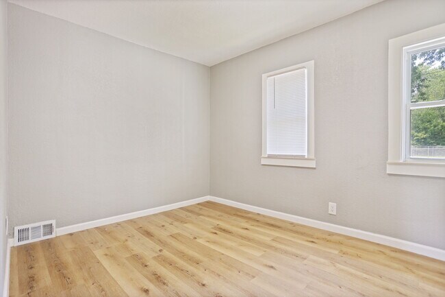 Foto del edificio - 4228 Green St