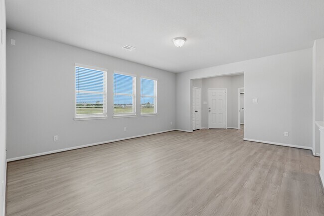 Building Photo - 10406 Milford Wds Ln