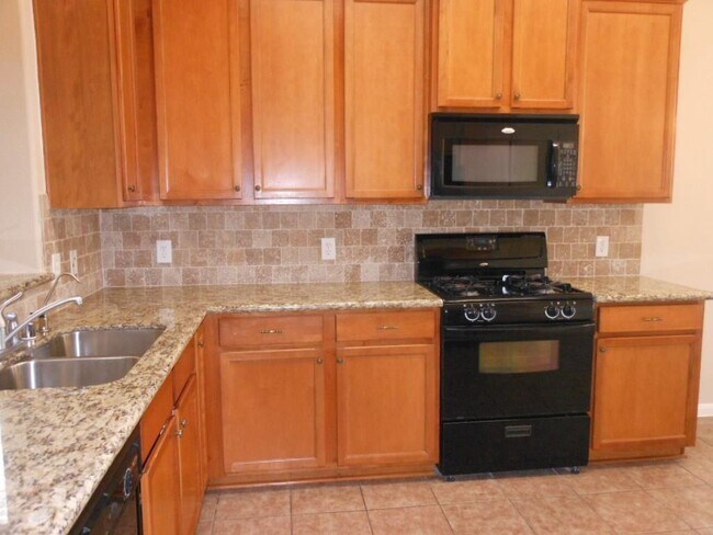 Building Photo - 6042 Starbrook Creek Dr