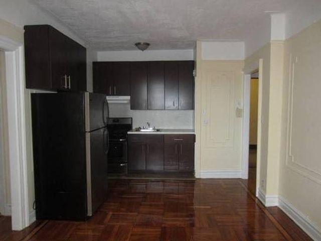 Building Photo - 3286 33rd St