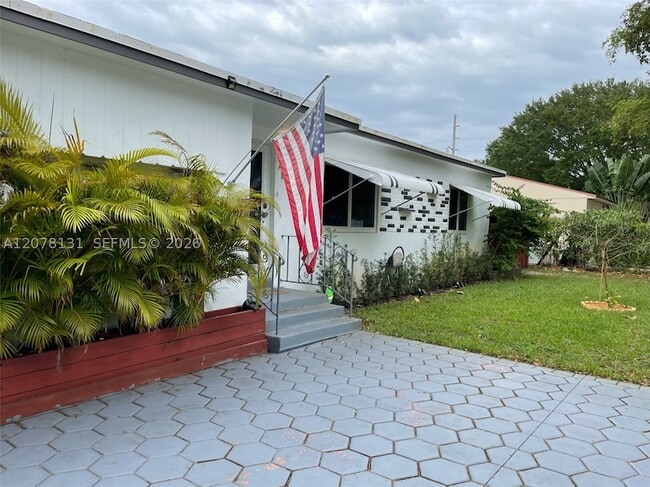 Photo - 1545 NE 138th Street House